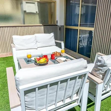 Oleholidays 606 Romana Playa Junto Al Mar شقة *