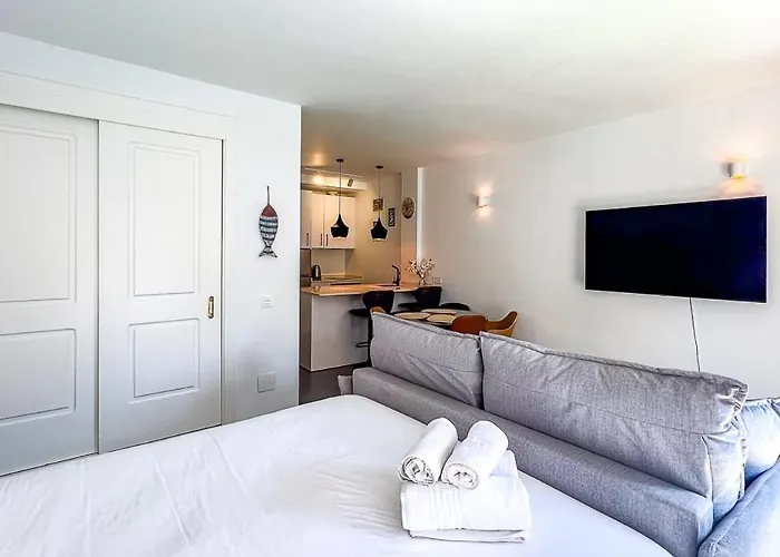 Апартаменты Oleholidays 606 Romana Playa Junto Al Mar Марбелья