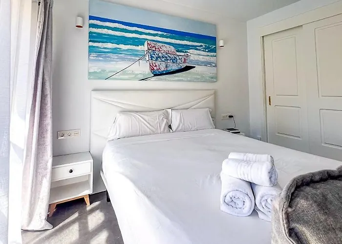 Апартаменты Oleholidays 606 Romana Playa Junto Al Mar Марбелья
